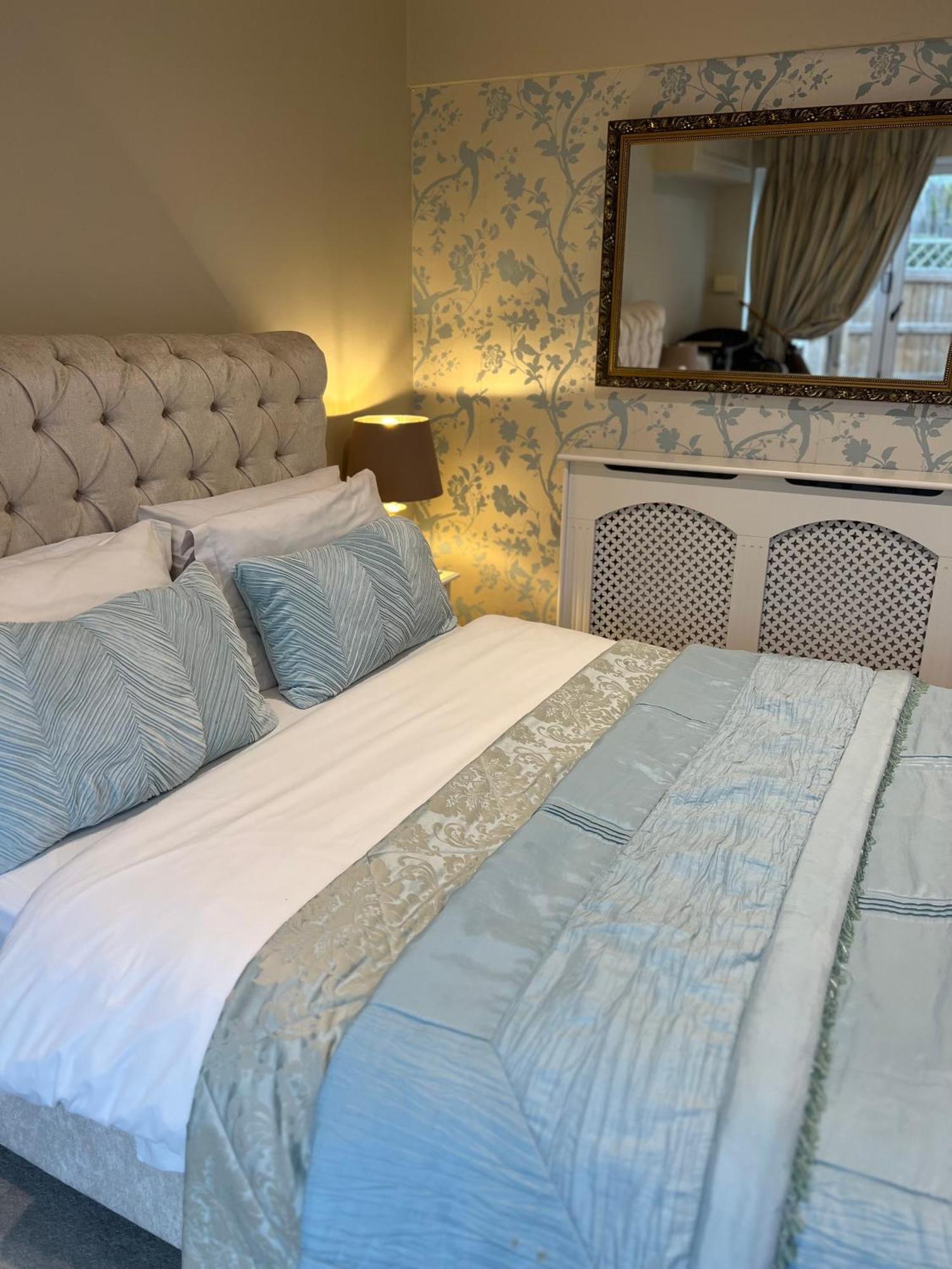 Highcroft House *